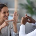 Što je znakovni jezik? Savjeti za efikasno učenje u 10 koraka