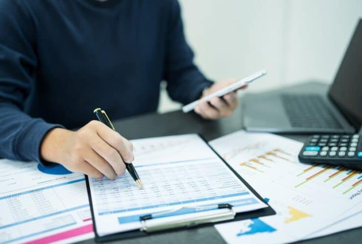 Kako planirati financije? Donosimo ti 13 učinkovitih savjeta