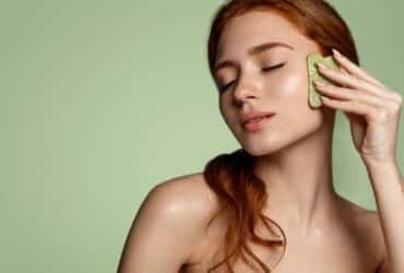 Crvenilo lica: Što ga uzrokuje i kako ga smiriti kod kuće?