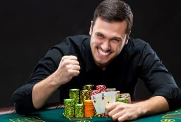 Kako igrati poker? Evo 10 ključnih pravila i grešaka