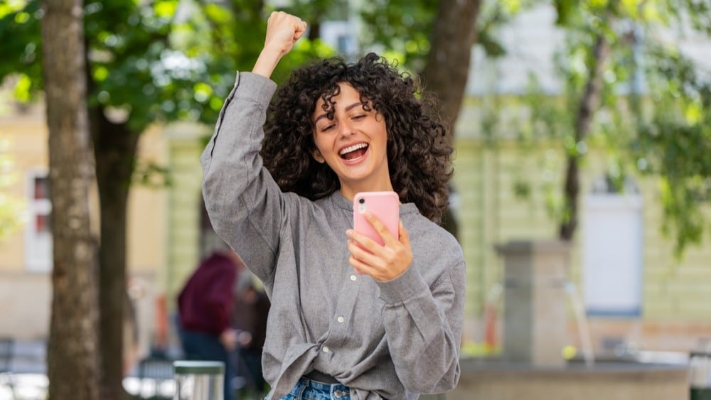 Je li kockanje na mobitelu sigurno? Evo 11 ključnih stvari